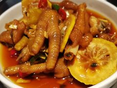 网红柠檬鸡爪-龙巢盱眙龙虾·牛蛙·烧烤宵夜(八卦岭店)