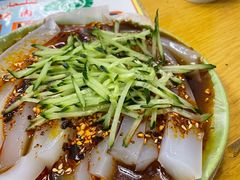 -艾力江和田馕坑烤肉店