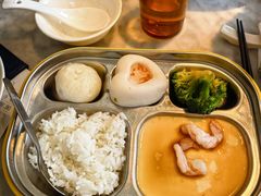 -雀蓝川菜(奥体广场店)