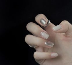 -晨·艺美甲美睫