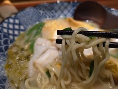 -荣家黄鱼面(前滩太古里店)