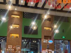 -香巴拉云南餐厅(华莱坞店)