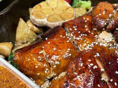 来龙里秘制考鸡-来龙里 精致 东南亚餐室(万象城店)