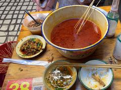 -拈签一笑黄牛肉辣卤串串