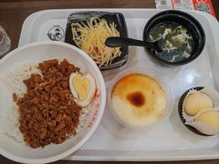 招牌卤肉饭-老妈米线(大运河博物馆宝龙广场店)