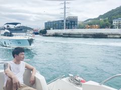 -三亚游船旅游中心(三亚鹿回头游艇游船公共码头店)