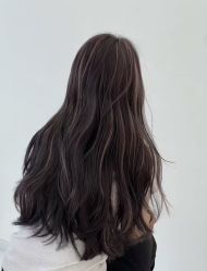 -虫二·专注健康烫染沙龙