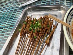 -去吃小龙虾·江湖菜·烧烤(南滨路店)