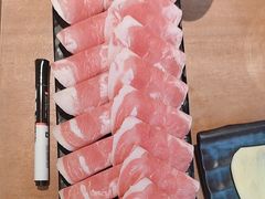 -老牌坊云南鱼豆花火锅(哈西万达店)