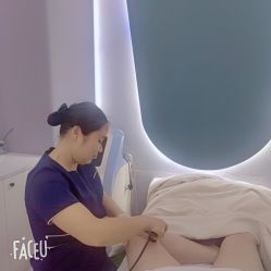 -Lily纤美·科技减脂中心