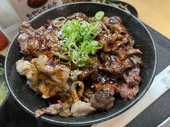 -難波肉劇場