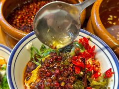 -云阿蛮云南生烫牛肉米线(奉贤路店)