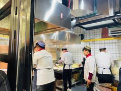 -吾穆勒蓬灰牛肉面·清真(北滨河中路店)