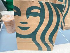 -星巴克(上海虹桥站2A检票口)