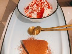 -阿妮叶李(光谷世界城店)