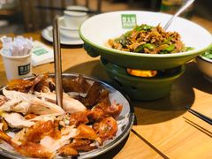 -费大厨辣椒炒肉(富兴店)
