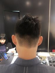 -HAIR CORNER