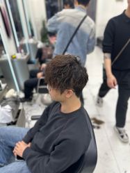 -乾健·烫染·接发SALON