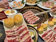 -極屋鮨牛 · 烧肉酒场(时代C馆店)