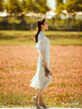 生活有了出发的情绪，漫无目的也有意义