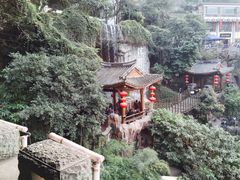 -屋顶顶城市·江景酒店-客房部