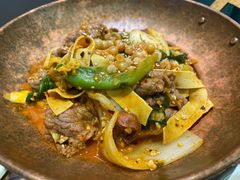 -成都你六姐·牛肉冒菜(城市集市合生汇店)