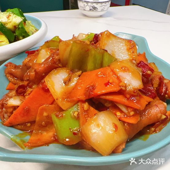 老三特色烧烤(东城中路店)