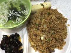 -牛吃草牛肉面(甬港南路店)