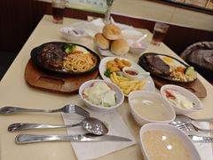 -雅泰来(解放路店)