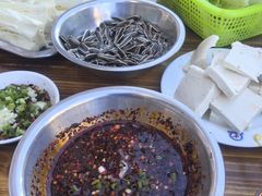 -苗侗地道红酸.酸汤鱼·酸汤牛肉