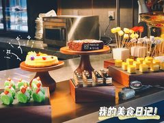 甜品台-康莱德酒店·美庭自助餐厅