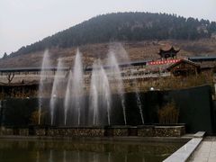 -辉县龙溪温泉养生旅游度假村