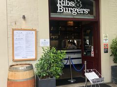 -Ribs & Burgers The Rocks
