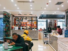 大堂-令氏家外家周秦食府(高新店)
