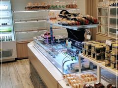 面包甜点陈列柜-85度C(苏州石路店)