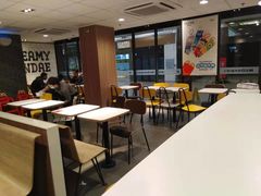 -麦当劳(电白服务区店)