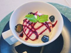 蓝莓豆腐冰淇淋-三号黄浦会Canton Table