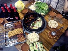 -灌县老妈砂锅串串香(万科红生活广场店)