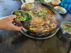 -鸿顺老铁锅美蛙鱼府(解放碑店)