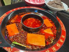 -三江两海老火锅(北京首店)