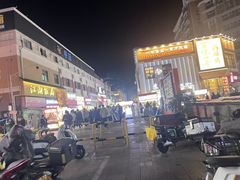 -托乐嘉美食广场(托乐嘉街区店)