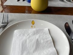 -YUE·6·西式融合餐厅(外滩六号店)