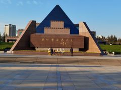 -上海市龙华烈士陵园