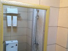 -昭通鹏腾快捷酒店(望海公园店)