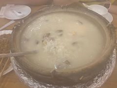 干贝排骨粥-粤仔湾砂锅粥(金太湖店)