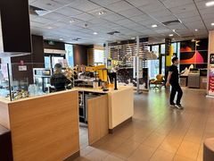 -麦当劳(杭州西湖银泰百货店)