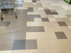 -家乐福(古北店)