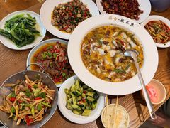 -酸婆娘重庆菜(紫竹路店)