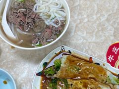 -华威达牛庄(黄埔大道西店)