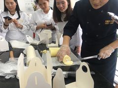 -美斯烘焙培训学院•蛋糕•面包•咖啡(宝安校区)